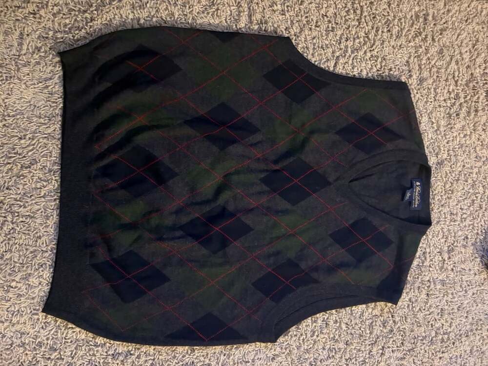 Brooks Brothers Argyle Sweater Vest Size M Merino Wool